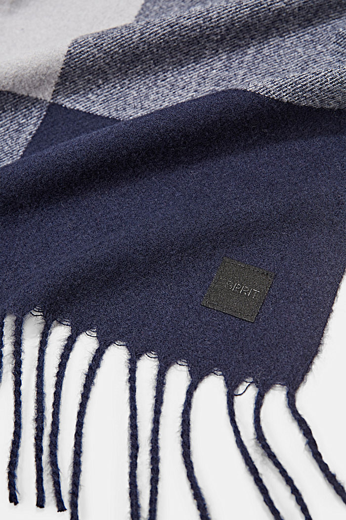 Recycelt: Schal mit Webmuster, NAVY, detail image number 2
