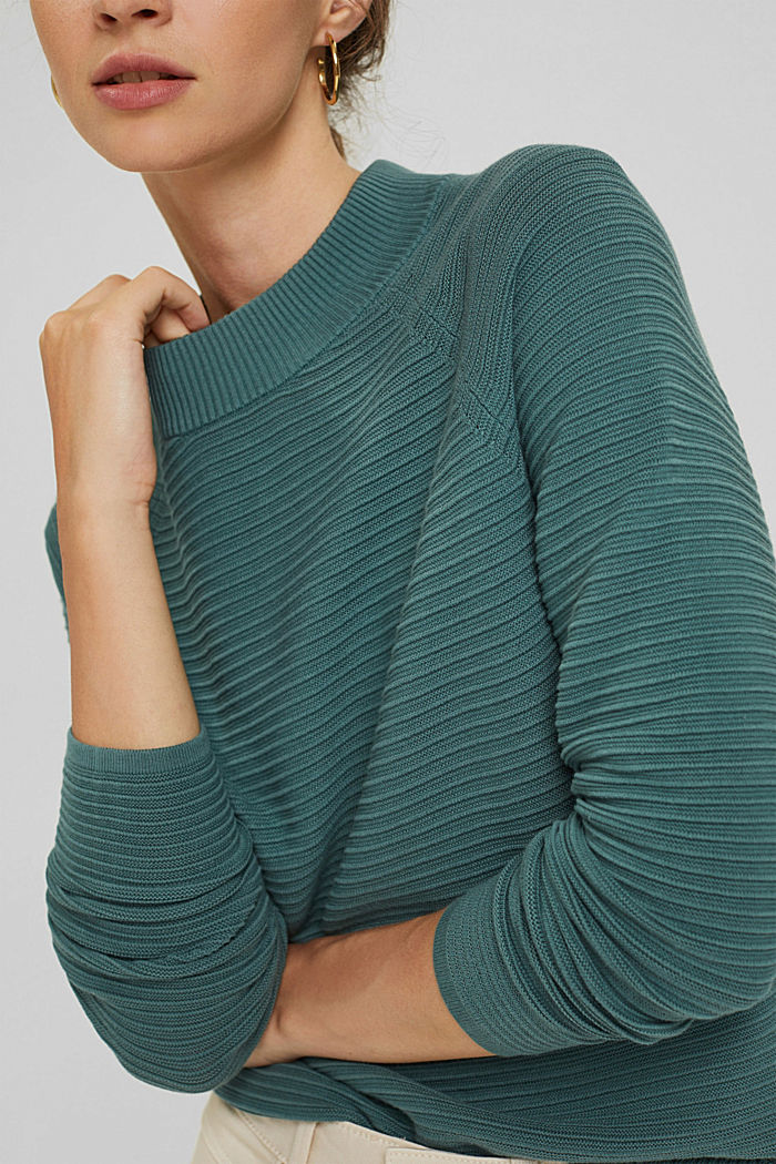 Sweter w fakturowane prążki, bawełna ekologiczna