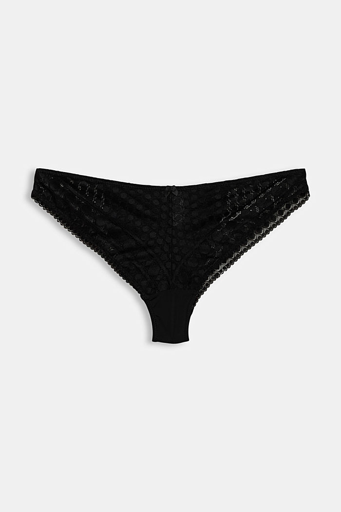 Recycled: Brazilian briefs made of geometric lace