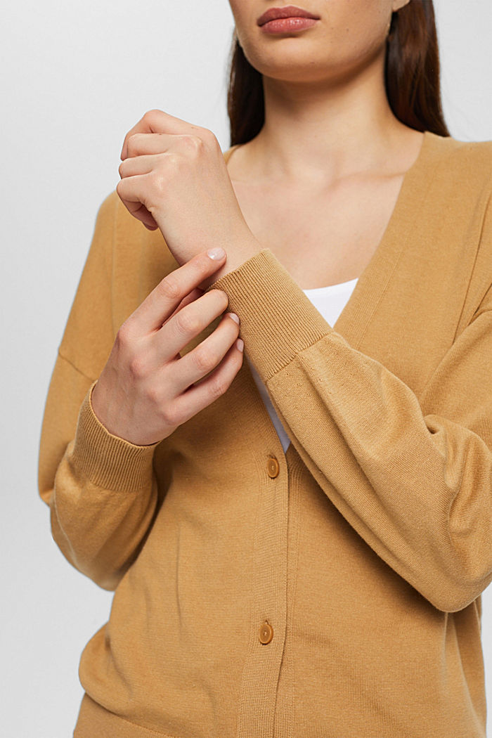 Cardigan with a V-neckline in a cotton blend