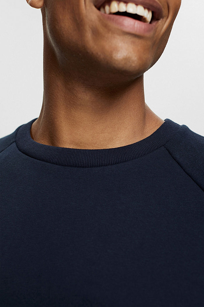 Sweatshirt with a zip pocket, NAVY, detail-asia image number 3