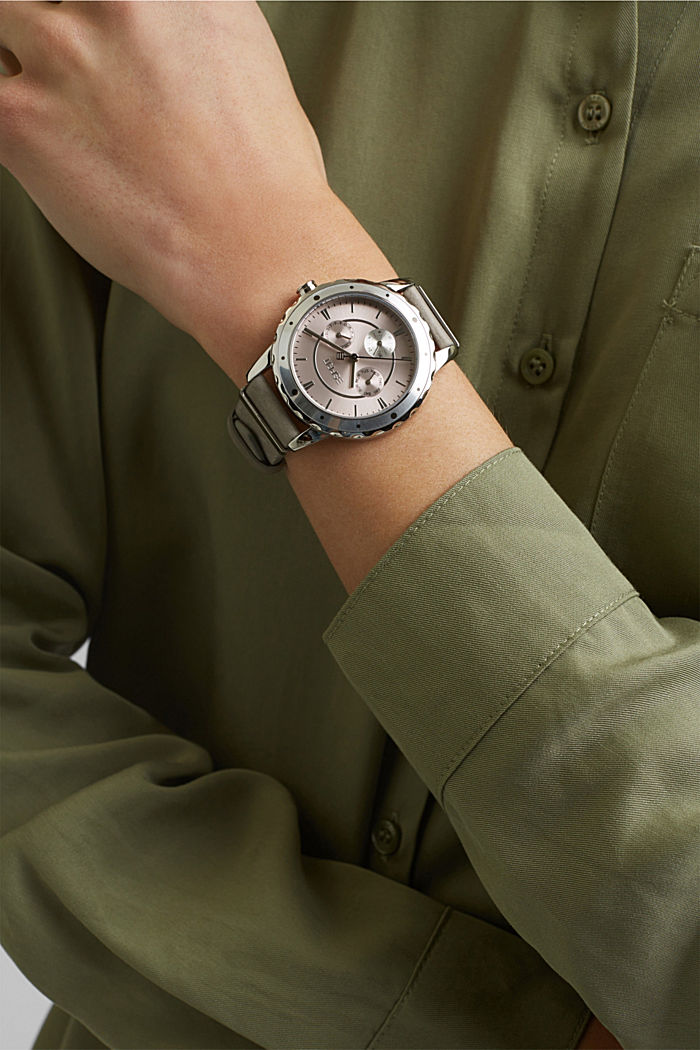 Multifunkční hodinky s koženým páskem